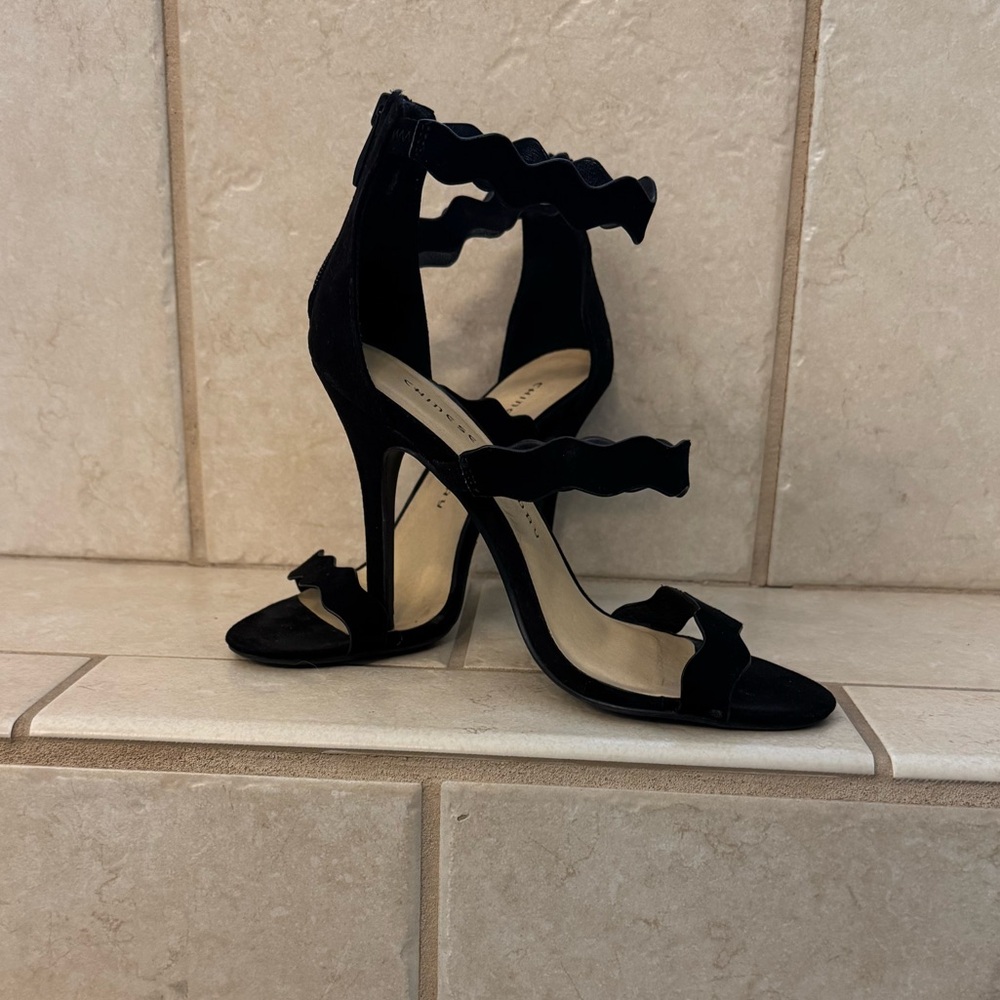 Chinese Laundry Black Strappy Heels